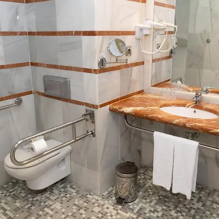 R2 Pajara Hotell